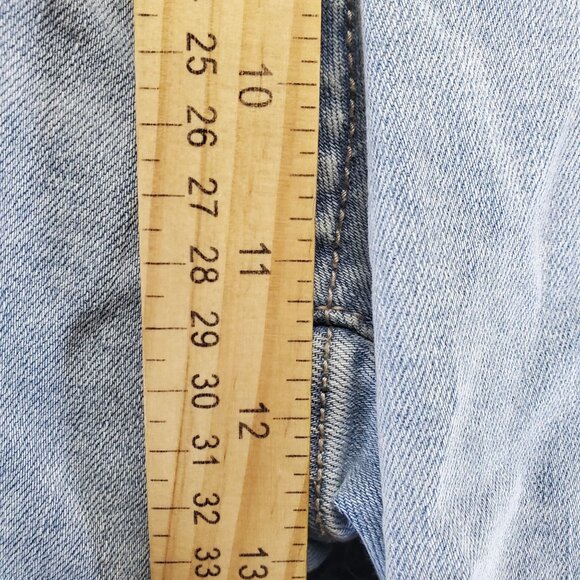 Time And Tru Shorts Womens 18 Light Blue High Rise Bermuda Relaxed Fit *NWT* - Picture 7 of 11